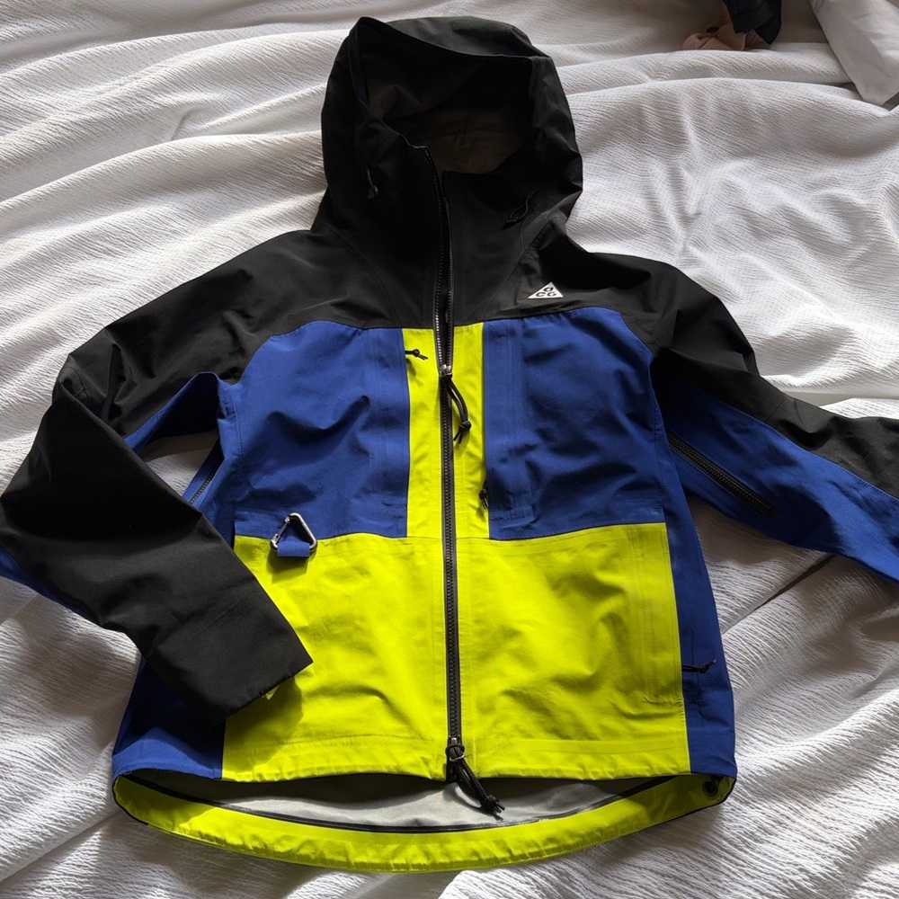 ACG Misery Ridge Gore Tex size XS GUC